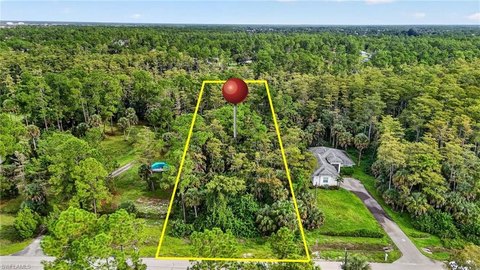 Land, NAPLES, FL