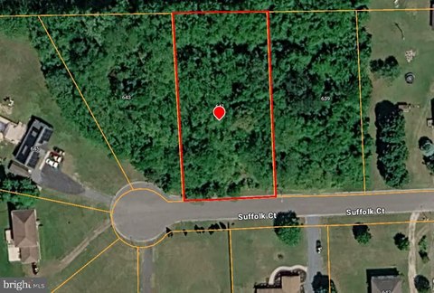 Residential Lot in Cul-de-Sac