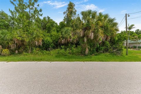 Land, NORTH PORT, FL