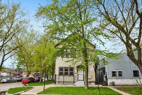 MULTI_FAMILY - Chicago, IL