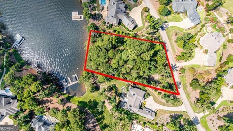 Picture of Residential land & home lots at Broadview Pt 1030, Greensboro, GA