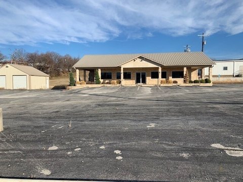 Medical Office Suite with Multiple Offices