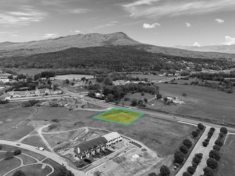 Flat Corner Planned Residential Lot