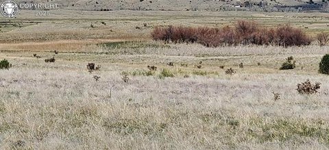 Land, Pueblo
