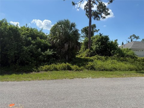 LAND - NORTH PORT, FL