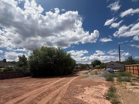 Land, Richfield, UT