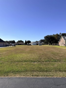 Land, Vacherie, LA