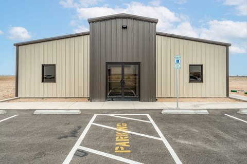 NNN Commercial Property Lease