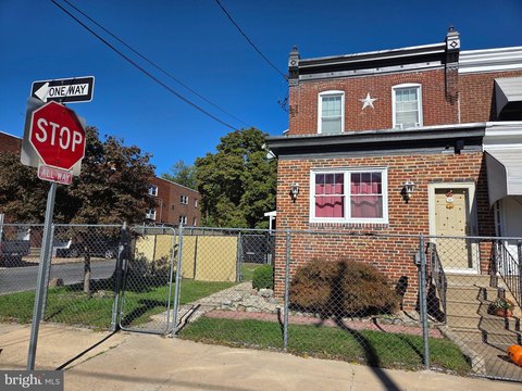Triplex with Detached Garage