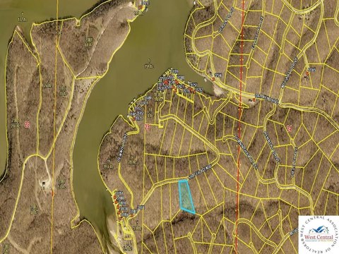 Land Available in Edwards, Missouri