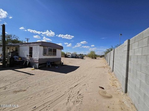 Land in Tornillo, Texas