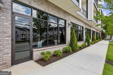 Riverside Retail Space For Sale