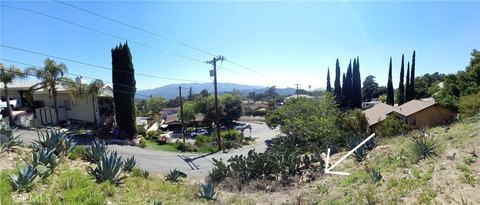 Tujunga Land with Mountain Views