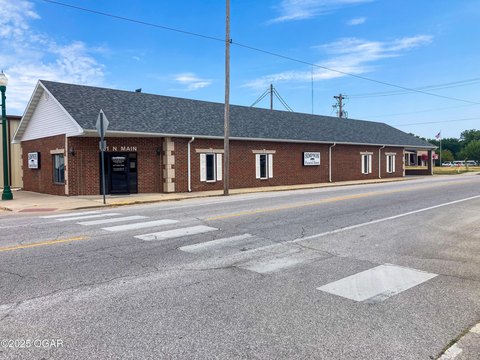 Versatile Office Building For Sale