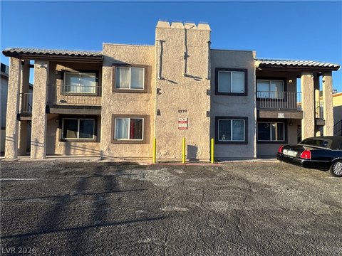 4-Unit Quadplex with Private Laundry