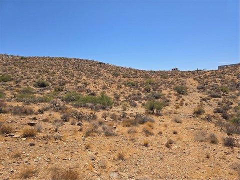 Land, Golden Valley, AZ