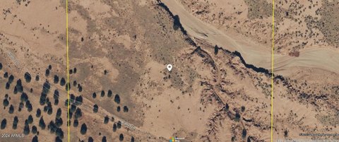Snowflake, AZ Acreage with Well