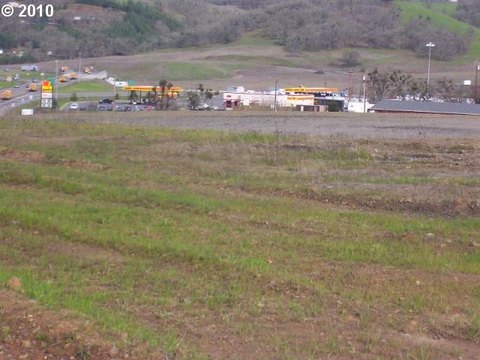 Roseburg Land with I-5 Views
