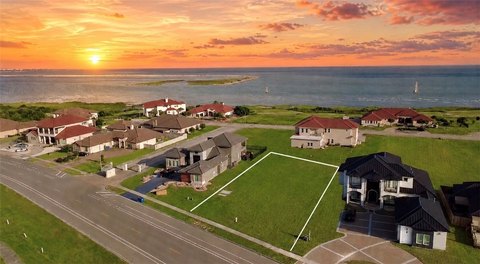 LAND - Portland, TX