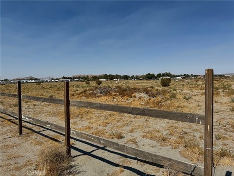 10 Acres of Usable Land