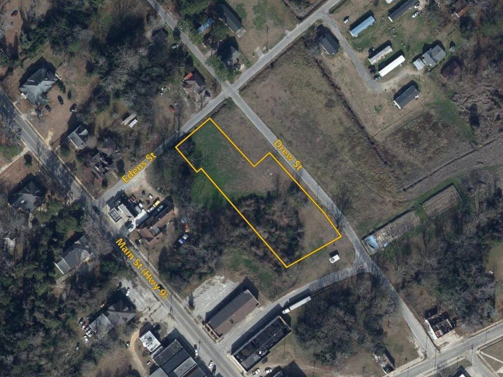 200 Drew St, Clio, SC 29525