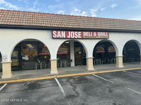 Established Turnkey Deli & Grill