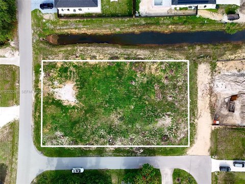 Residential - Lehigh Acres, FL