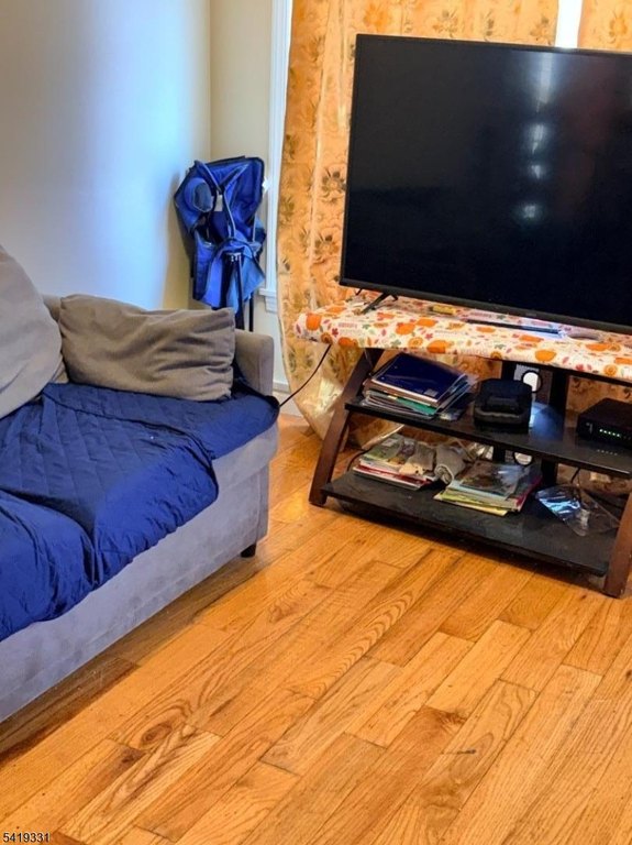 Picture 3