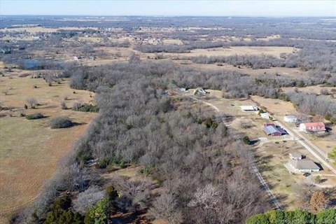Residential Land in Catoosa, OK