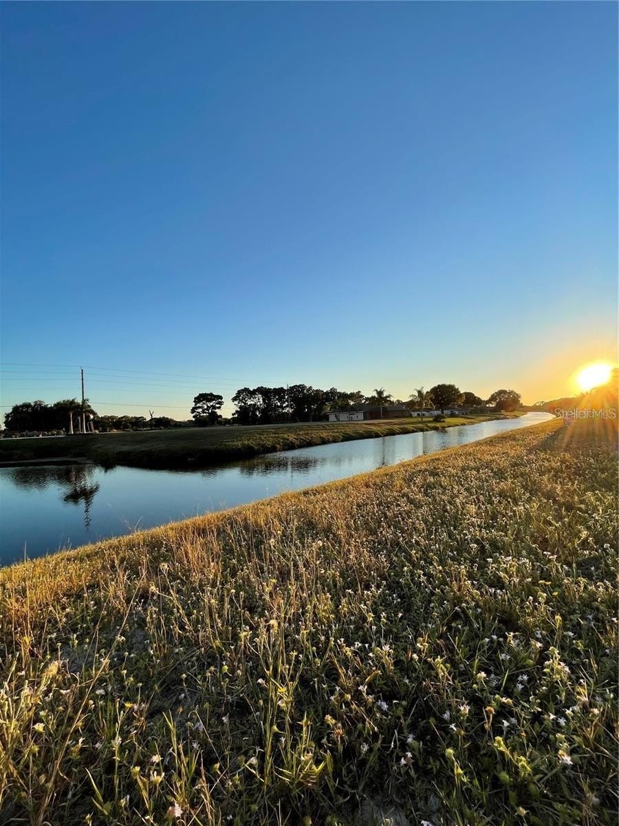 Waterfront Lots in Rotonda West