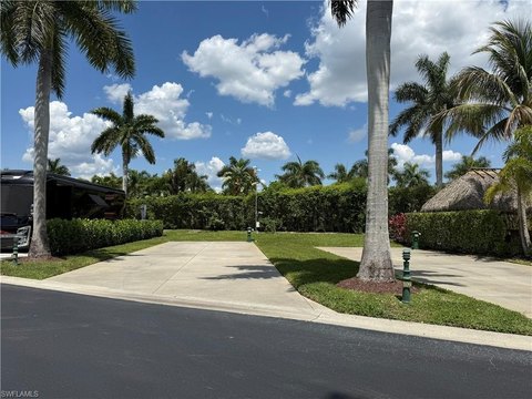 Naples Motorcoach Resort Land