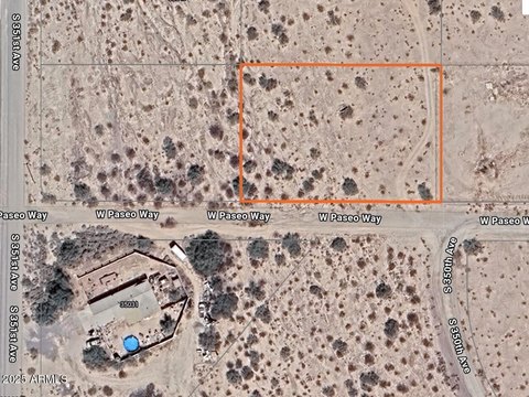 One Acre Lot in Tonopah