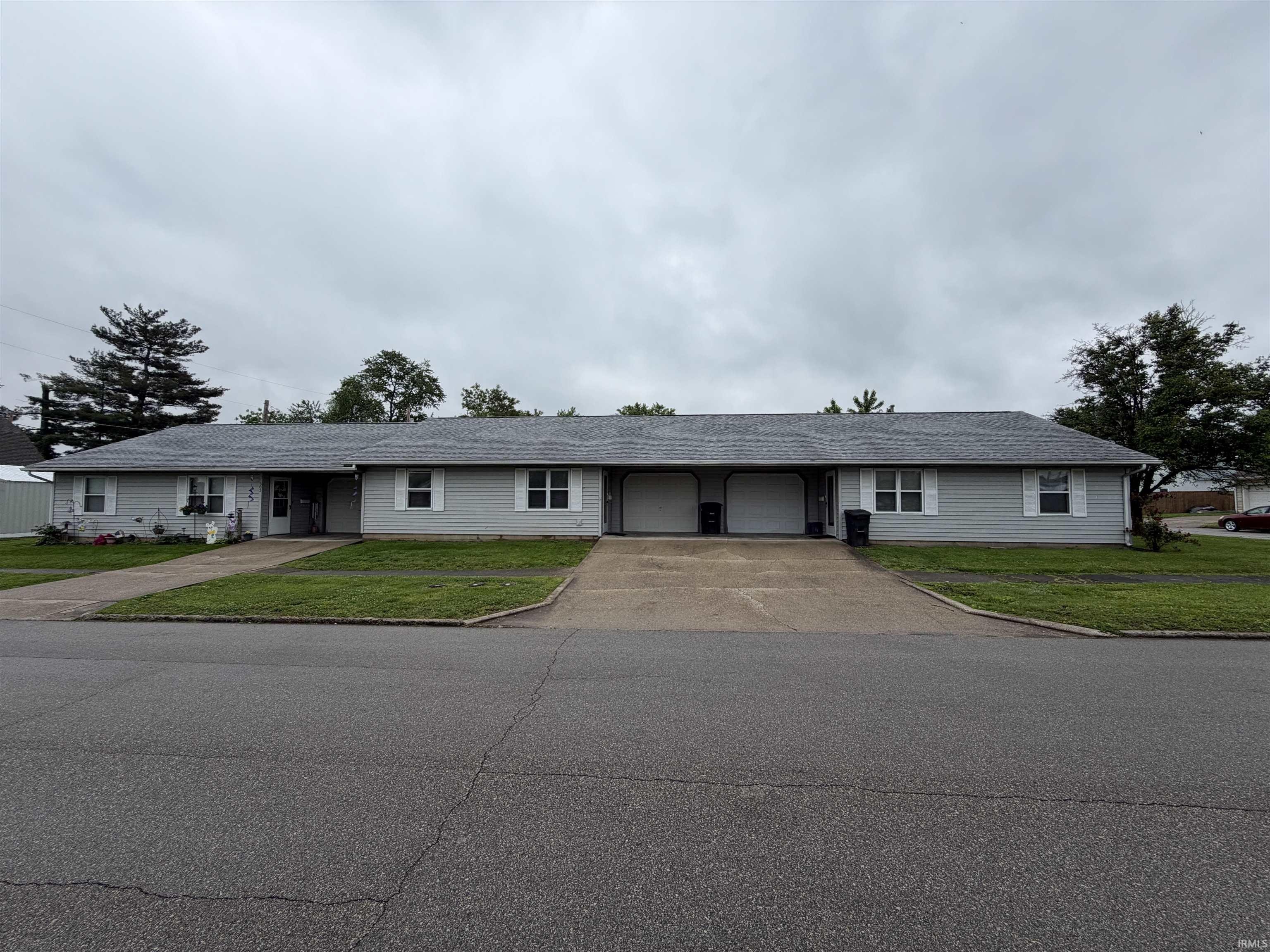 Turn-Key Triplex in Linton, Indiana