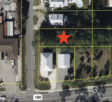 Residential Lot in Bear Point Heights