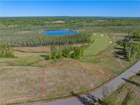 Golf Course Resort Living Awaits