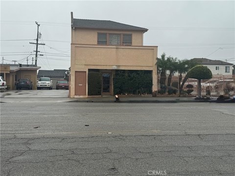 Mixed-Use Building in Montebello