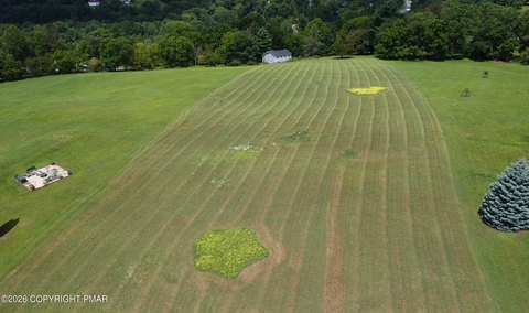 Land, Saylorsburg, PA