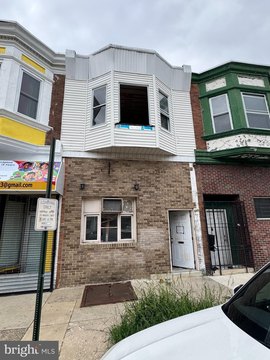 Masonry Triplex With Basement