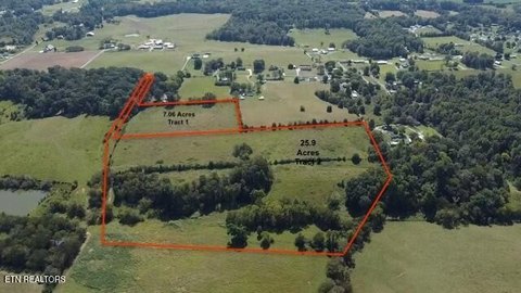 7-Acre Pasture Land in Maryville