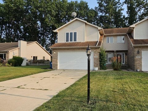 Move-In Ready Townhome with Vaulted Living