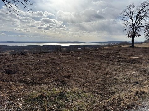 Sallisaw Land with Scenic Views