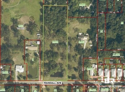 Residential Land in Daphne, AL