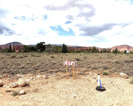 Land, Torrey, UT