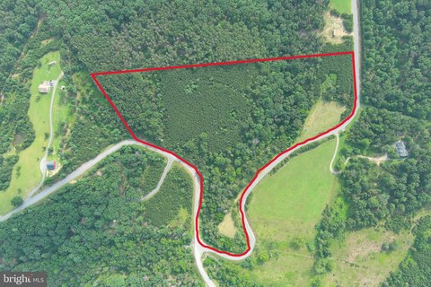 LAND - ROMNEY, WV