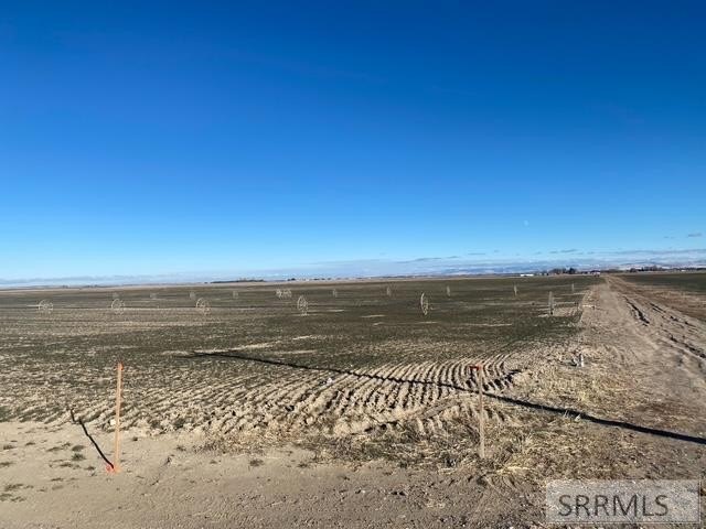 Blackfoot Land with Valley Views