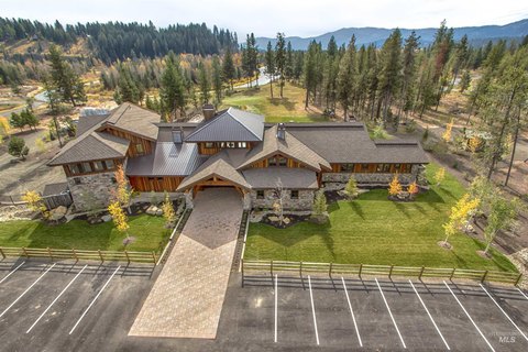 McCall, ID Land with Views