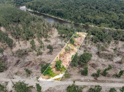 Leaf River Waterfront Acreage