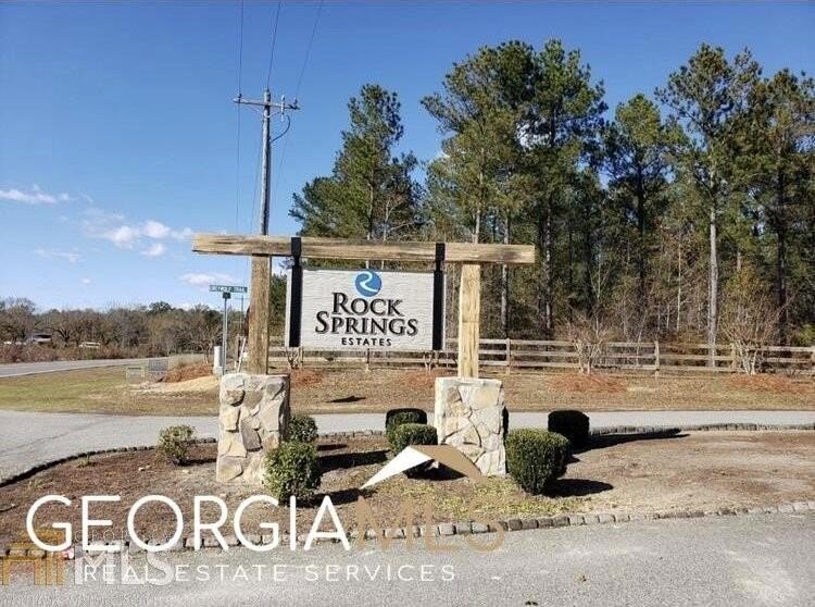 Residential Land in Rock Springs