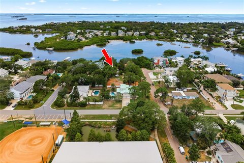 Land, PALM HARBOR, FL