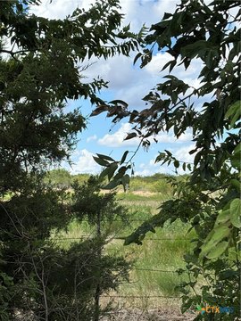 Land, Moody, TX